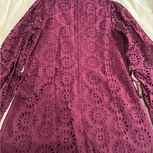 Lilly Pulitzer Aisha Eyelet Romper - Picture 8 of 9